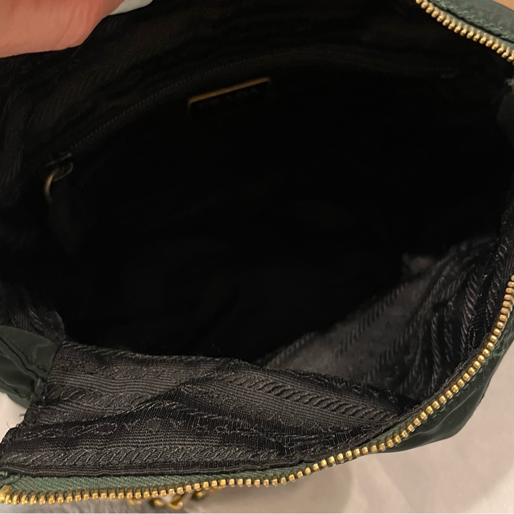 Prada Green Tessuto Quilted Nylon Shoulder Bag with Gold Chain - Picture 6 of 13